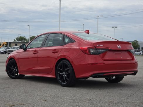 Used 2023 Honda Civic Sport image 15