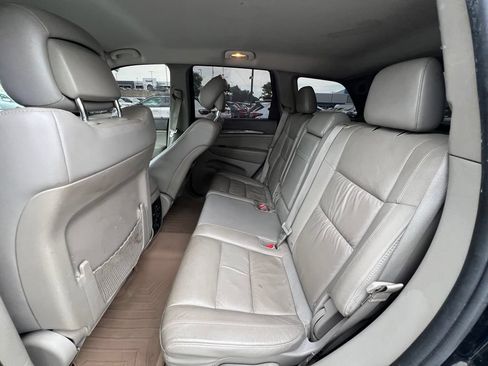 Used 2013 Jeep Grand Cherokee Laredo AWD/4WD image 20