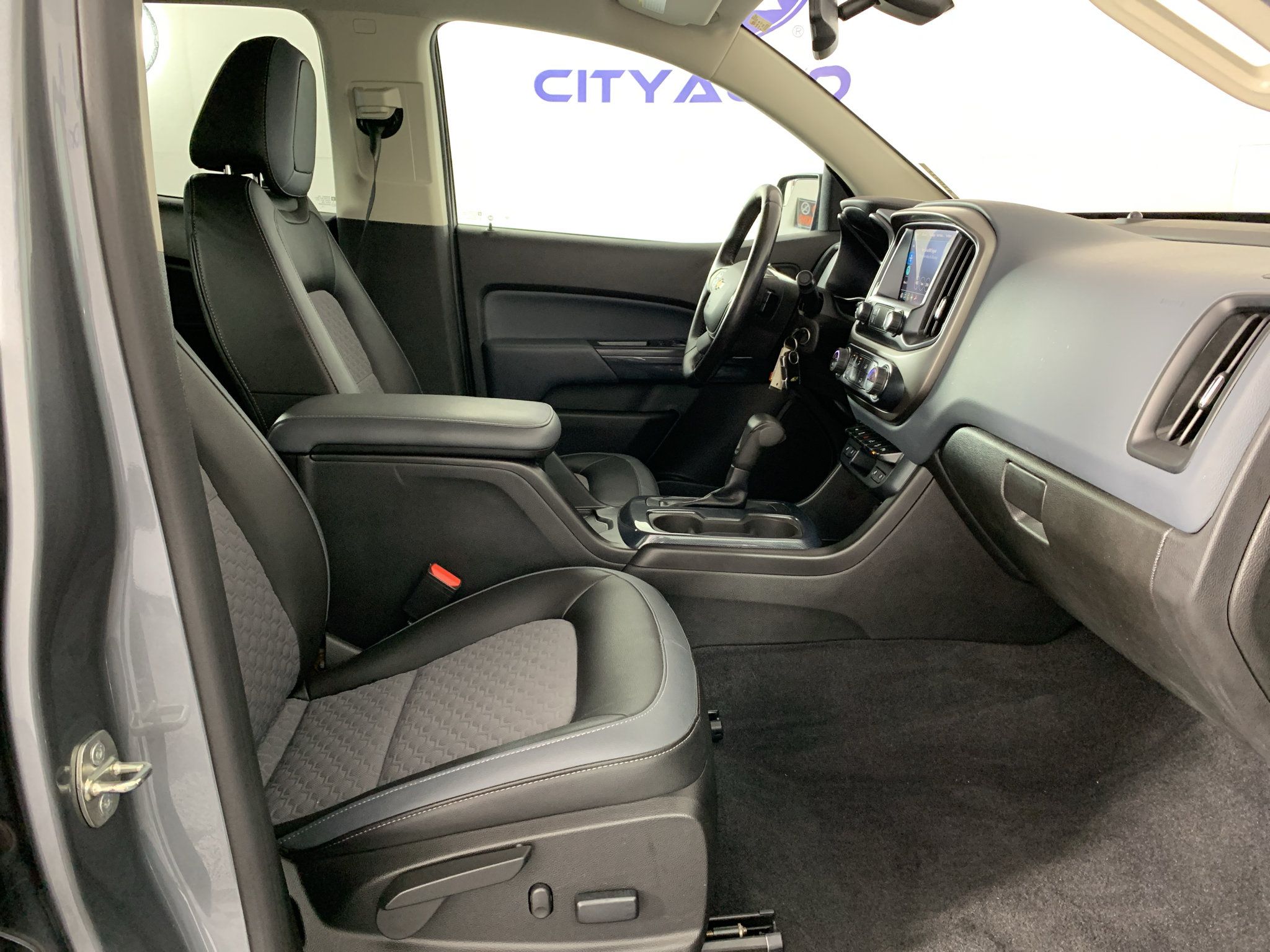 Used 2019 Chevrolet Colorado Z71 RWD image 37