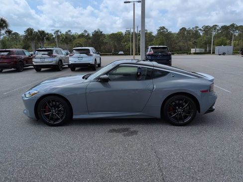 Used 2024 Nissan Z Performance w/ Floor Mat Package image 8