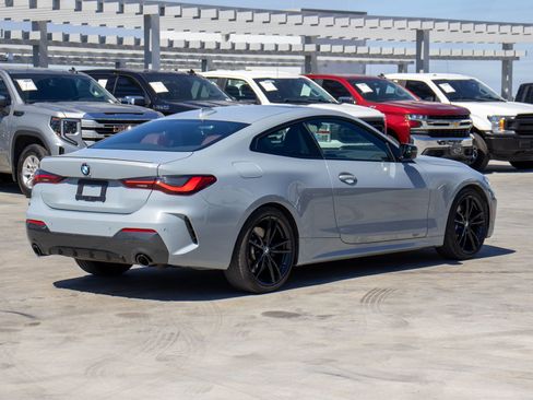 Used 2022 BMW 430i Coupe w/ M Sport Package image 12