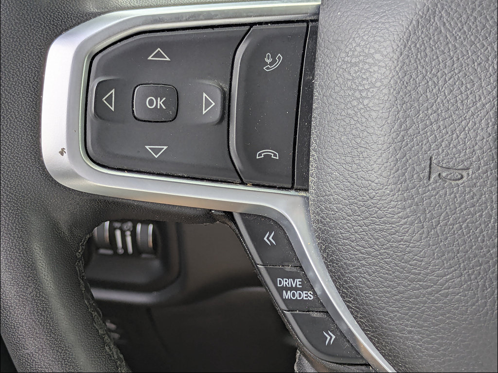 Used 2025 RAM 1500 Big Horn AWD/4WD image 21