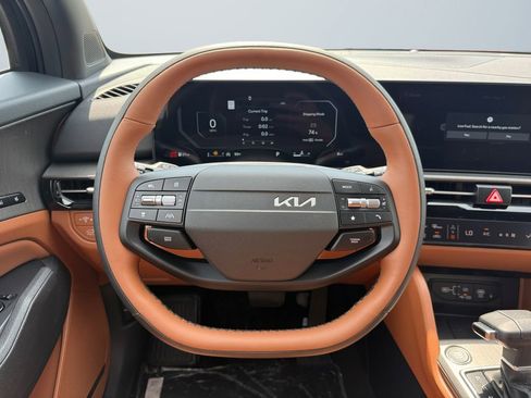 New 2026 Kia Sportage X-Line w/ X-Line Technology Package AWD/4WD image 12