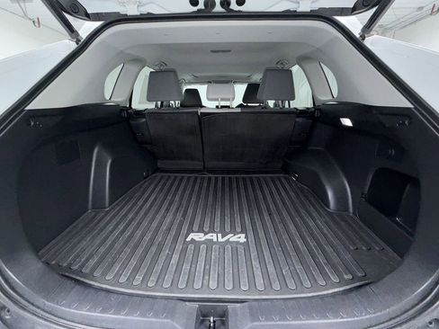 Certified 2023 Toyota RAV4 XLE w/ Convenience Package AWD/4WD image 18