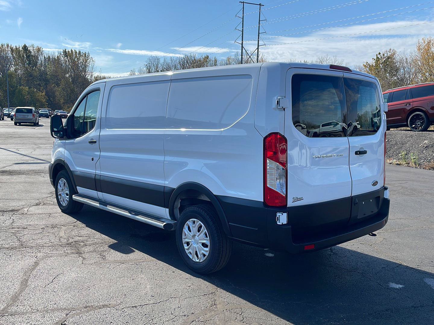 Used 2025 Ford Transit 250 Low Roof w/ Exterior Upgrade Package RWD image 3