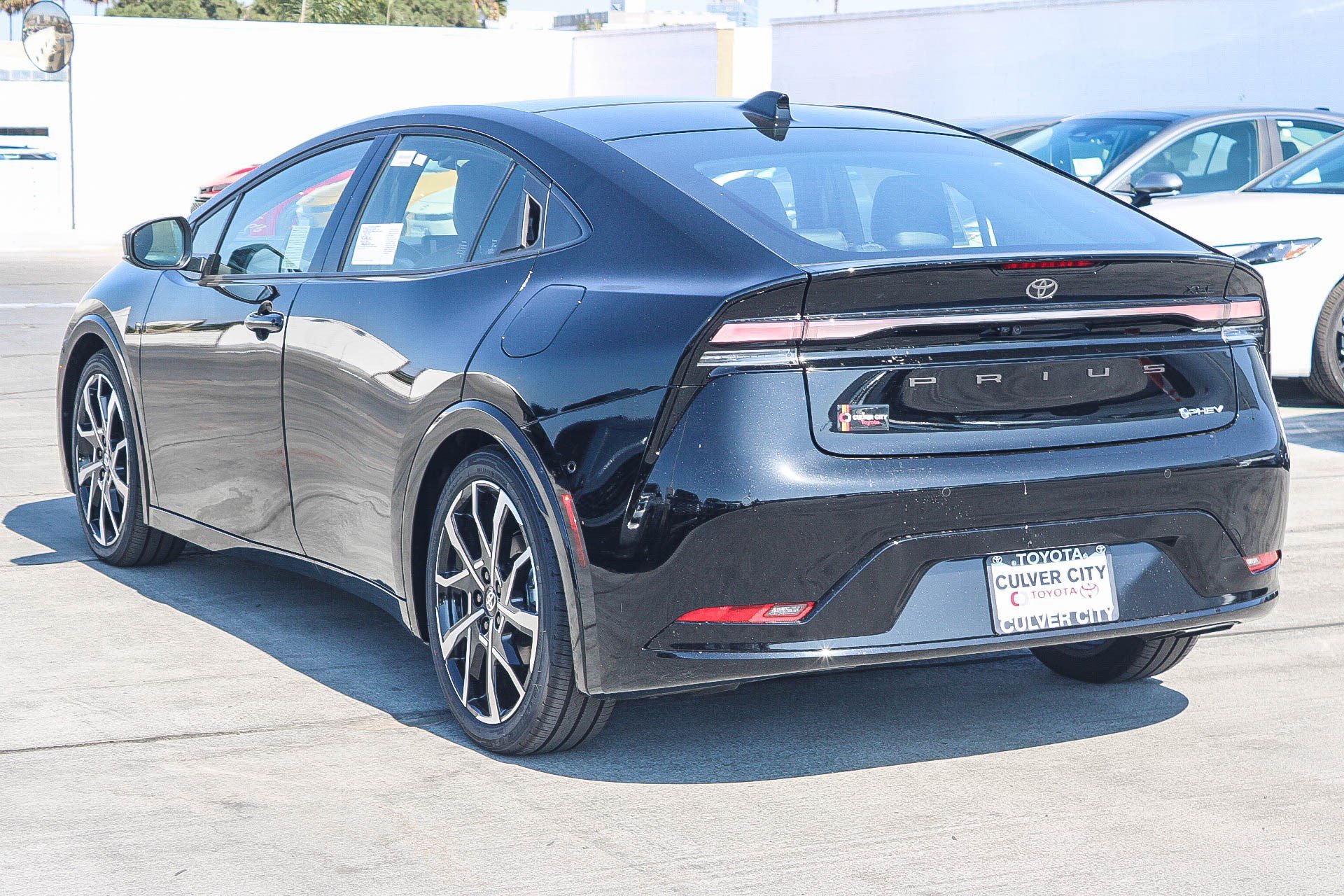 New 2027 Toyota Prius Plug-In Hybrid w/ Limited Premium Package FWD image 7