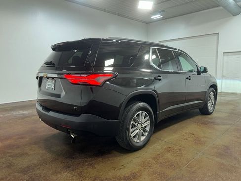 Used 2023 Chevrolet Traverse LT image 38