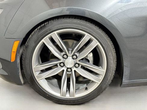 Used 2018 Chevrolet Camaro LT w/ RS Package image 25