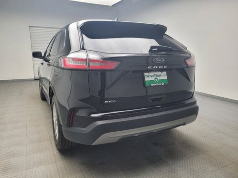 Used 2023 Ford Edge SEL image 6