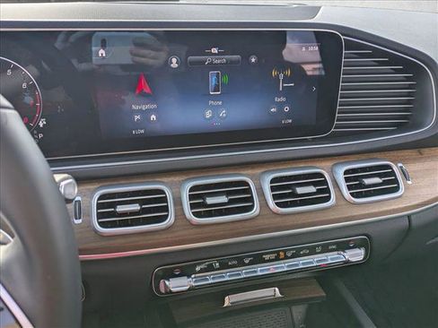 Used 2025 Mercedes-Benz GLE 350 4MATIC image 12