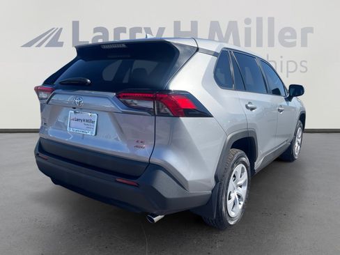 Certified 2025 Toyota RAV4 LE image 5