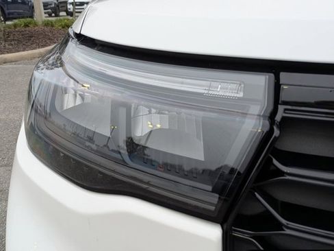 New 2026 Ford Explorer ST-Line w/ ST-Line Street Pack image 10