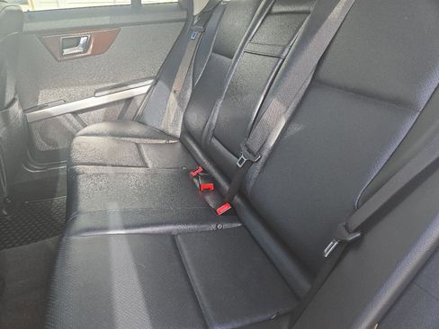 Used 2010 Mercedes-Benz GLK 350 4MATIC image 9