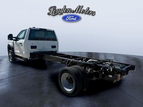 Used 2024 Ford F450 XL image 3