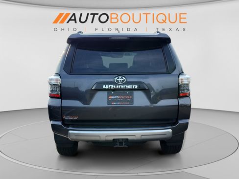 Used 2023 Toyota 4Runner TRD Off-Road Premium w/ Off Road Premium Plus Package AWD/4WD image 4