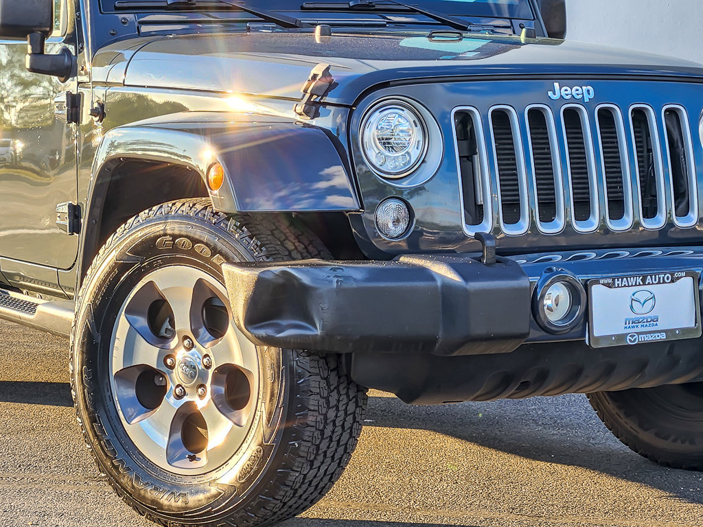 Used 2018 Jeep Wrangler Unlimited Sahara AWD/4WD image 3