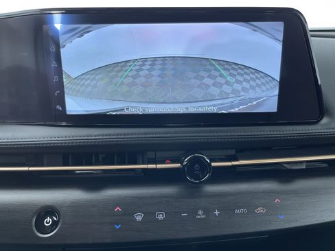 Certified 2023 Nissan Ariya AWD image 19