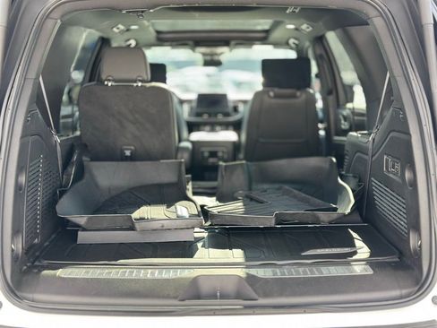 Used 2023 Chevrolet Tahoe High Country w/ Advanced Technology Package image 6