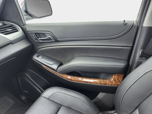 Used 2019 Chevrolet Tahoe Premier image 29