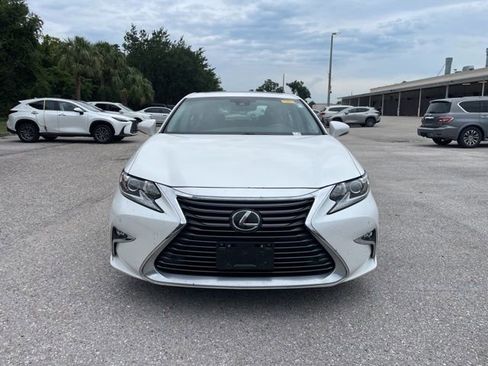 Used 2018 Lexus ES 350 w/ Navigation System Package FWD image 6