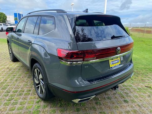 New 2026 Volkswagen Atlas SE image 5