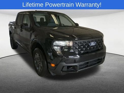 New 2025 Ford Maverick XLT w/ XLT Luxury Package image 18