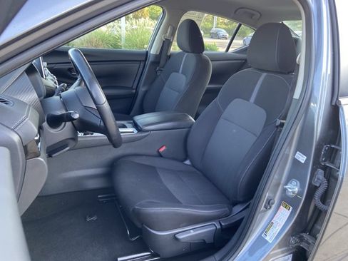 Used 2024 Nissan Sentra SV w/ All-Weather Package FWD image 24