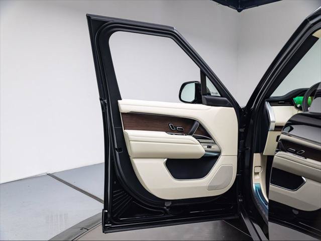 New 2027 Land Rover Range Rover SE AWD/4WD image 24