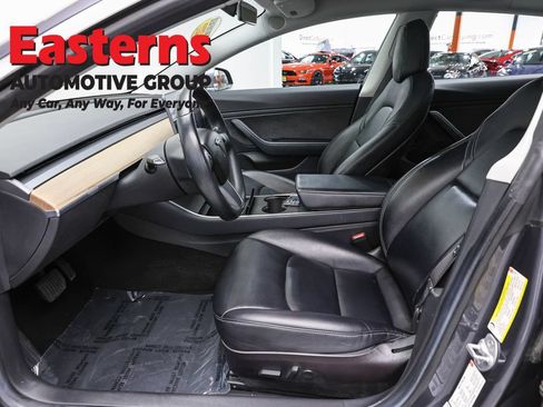 Used 2018 Tesla Model 3 Long Range RWD image 14