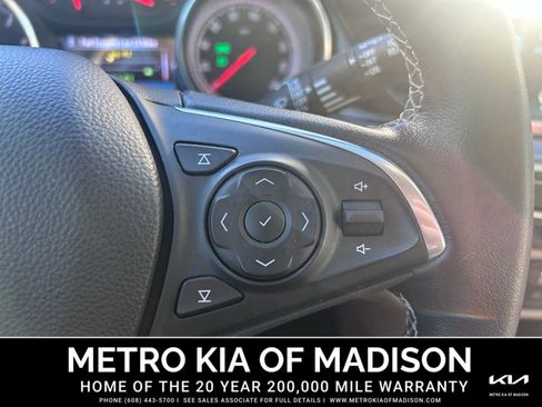 Used 2018 Buick Regal Preferred w/ Sights and Sounds Package image 16