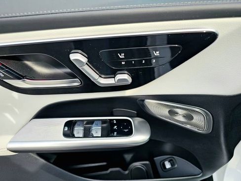 Certified 2026 Mercedes-Benz GLC 300 4MATIC image 22