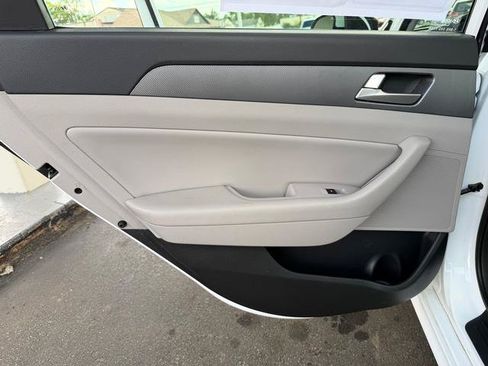 Used 2019 Hyundai Sonata SE FWD image 10