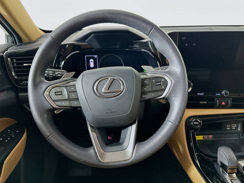 Used 2023 Lexus NX 350 AWD image 18