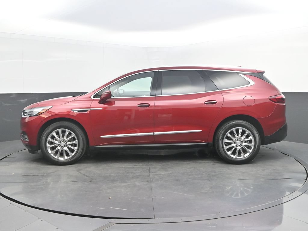 Used 2018 Buick Enclave Premium w/ LPO, Hit The Road Package FWD image 2