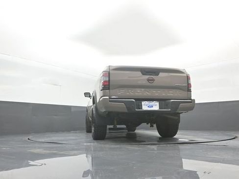 Used 2022 Nissan Frontier PRO-4X AWD/4WD image 37