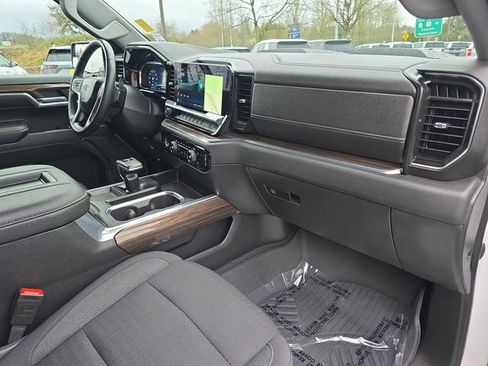 Certified 2022 Chevrolet Silverado 1500 LT Trail Boss image 31