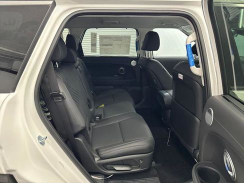 New 2026 Hyundai Palisade SEL FWD image 16