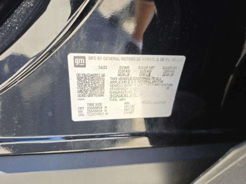 Used 2026 Chevrolet Equinox RS FWD image 42