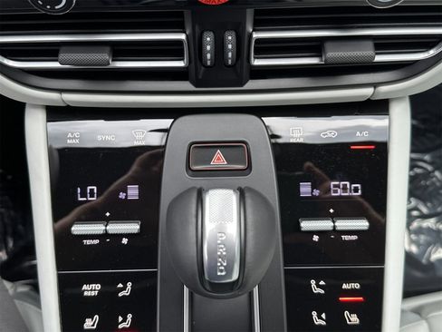 New 2025 Porsche Macan image 23