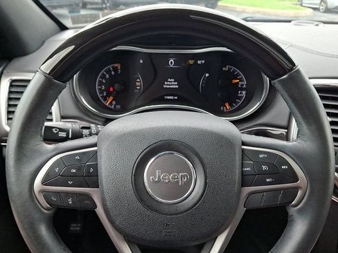 Used 2018 Jeep Grand Cherokee Overland AWD/4WD image 25