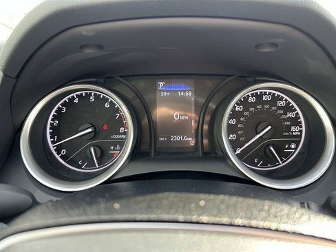 Used 2024 Toyota Camry LE image 11