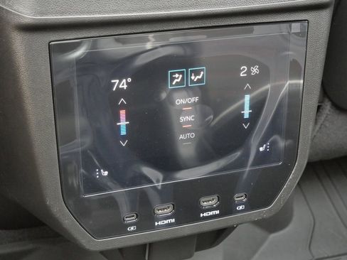 New 2026 GMC Yukon AT4 Ultimate AWD/4WD image 42