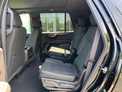 New 2026 Chevrolet Tahoe Z71 w/ Comfort Package AWD/4WD image 12