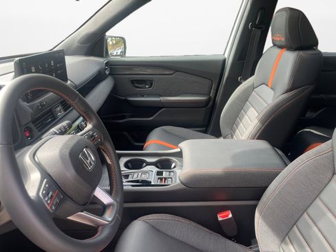New 2026 Honda Passport TrailSport image 9