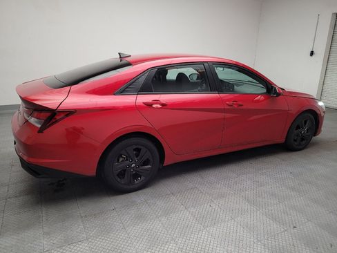 Used 2021 Hyundai Elantra SEL FWD image 10