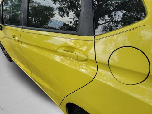 Used 2016 Honda Fit EX image 27