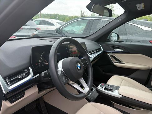 Used 2023 BMW X1 xDrive28i w/ Convenience Package AWD/4WD image 18