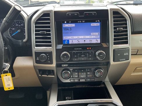 Used 2017 Ford F250 Lariat w/ Chrome Package AWD/4WD image 24