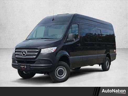 Used 2022 Mercedes-Benz Sprinter 2500 image 1