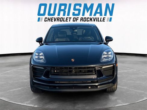 Used 2022 Porsche Macan image 8
